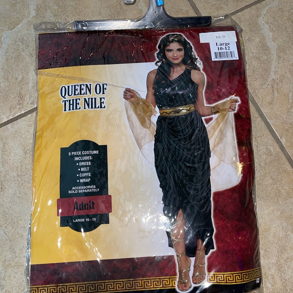 Queen of The Nile Halloween Costume